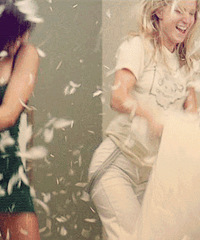 �������Լ��Ρ����弾����ͷ��ս���Լ��Σ������ӣ�С��Ϸ��