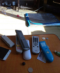 ���۸��᡿����м���ң������