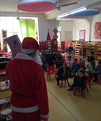 ʥ���������