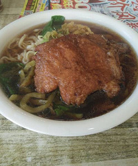 ���۸��᡿�����Ǳߴ��������һ��