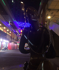 综合商城的夜景也不错
