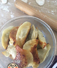 教大家怎么包自己爱吃的饺子!