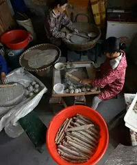 ʯ������ó���ζ���� ����ÿ�������˶��Ե���