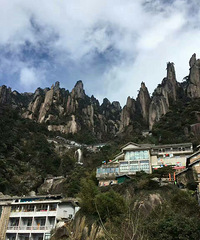 ��պ���ɽ����