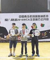 [����]����С���ǿ���ԡ���һ��