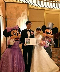 ��Ů�ı���Ļ���