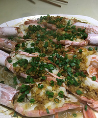 �����æ�����ӣ�ÿ�¸�һǧ����������˽��˵����̰Ǯ