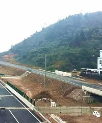 [����]����������·5�µ׽�ͨ��