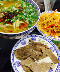 �Ի���̨�� ̨����������