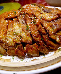 �Ի���̨�� ����һ�Ҿۻ�ĺ�ȥ��