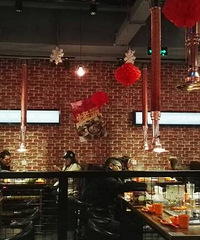 �Ի���̨�� ����һ�ұ߳Ի�����տ��ĵ�