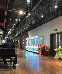 ���۸��᡿��ʿ�����ǻ���ŮƱ�����