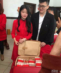 18����Ů���� �յ�288��Ƹ��