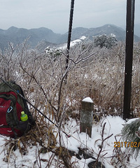 雪地穿越 观赏头发尖唯美雪景