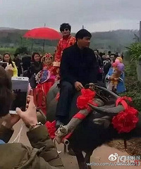 ţ�����죡һС���þ�ͷţ���鳵������ �����ֻ���