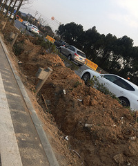 �����ϡ��������������·����ҳ�����һ��