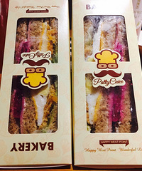 �Ի���̨�� ��Ů���һ��С��