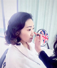 ������ɫ��ɴ�� ���۴��ҽ���19¥��ɴȦ