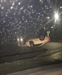 �����ϡ���ּ���վ·�ڳ����¹�