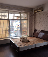 ����ŷ�г��ж��澫װ������Ԣ  �����շ�   ����̨  800һ��