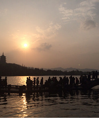 �������Ů��