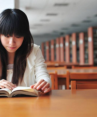 �Ѿ�30��ͷ�˴�û̸������ ������