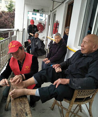 ��ůϦ���죬��������Ժ�Ĺ¹�����