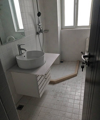 ��������Ա��Ƹ�С������