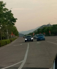 �����ϡ��ֵܸ������·��ͣ������