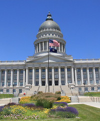 �����κ���