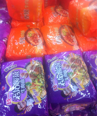 �����ϡ��̼���Ϊ�˿Ϳ��ǣ���Ʒ���ǳ�ֵװ�����Ż�װ��������