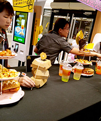 ��ɫ�ر�Ư��������