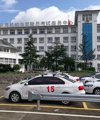 6��16�𣬿�Ŀ��Ҫʵ�е���·�����ݿ����˾���������