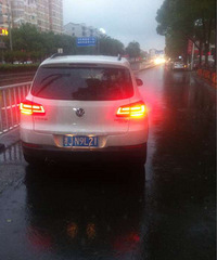 �����ϡ�������ͣ�е���˽�ɣ���·ȫ�ǻ�ˮ��������ߣ�����˼��