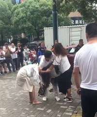 �����ϡ��ֳ�ֱ����С����ԭ�以��������֪���ð�˭