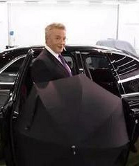 ��˹��˹�����һ����ɡ����ֵ10�򣬳����ڷ絲�껹�ܸ��