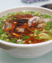西北牛羊肉很便宜 茶卡盐湖对浙江人免费的