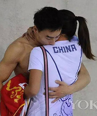 "两个跳水冠军大婚 史上\"含金量\"最高的伴郎伴娘团!"