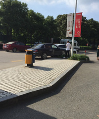 Ů��ΪʲôҪ�����˱Ƶ����ֵز�