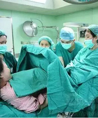 �и����������ޡ���һ����һ����ҽ���ŵ����°ͣ�