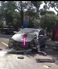 �����ϡ������������·�����೵��ײ�¹ʣ�������ƣ�������