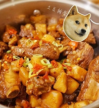 夏季自制土豆炖排骨