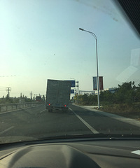 �����ϡ�ι��ǰ����λ��磬�㳵���ˣ�