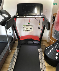 ������������V8�����ܲ���