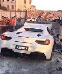 ����һ��ʷ��ǰ���Ľ�ͨ�¹ʣ�������Ѱ��