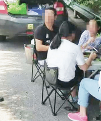 ����·�ϳԷ������Ĳ�һ�� ���������������ַ���100