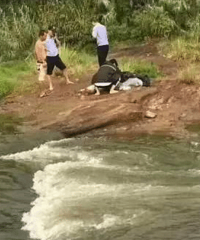 30��Ů���ڱ�������