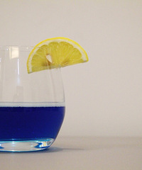 ��һƿBULE��һƬ����