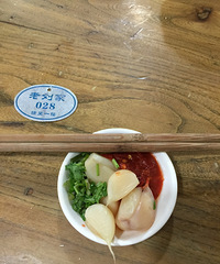西安独行记 汤+肉夹馍 果然名不虚传