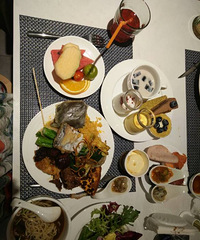 [�Ǹ���ţ���������ԳԷ���]  ζ����֮��